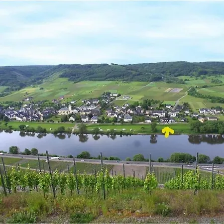 Hébergement de vacances Appealing In *