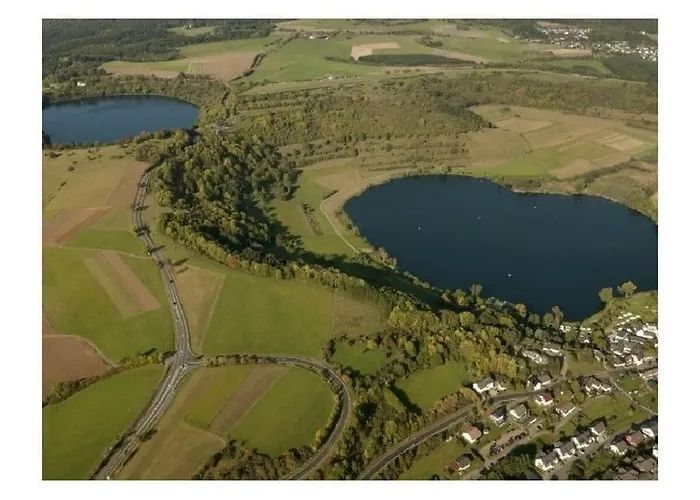 Casa de Férias Appealing In *